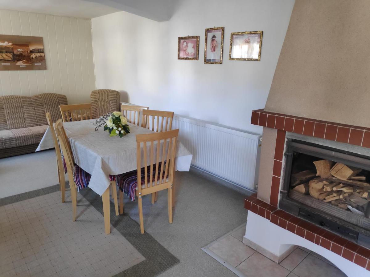 Domcek Janina Appartement Suchá Hora Buitenkant foto